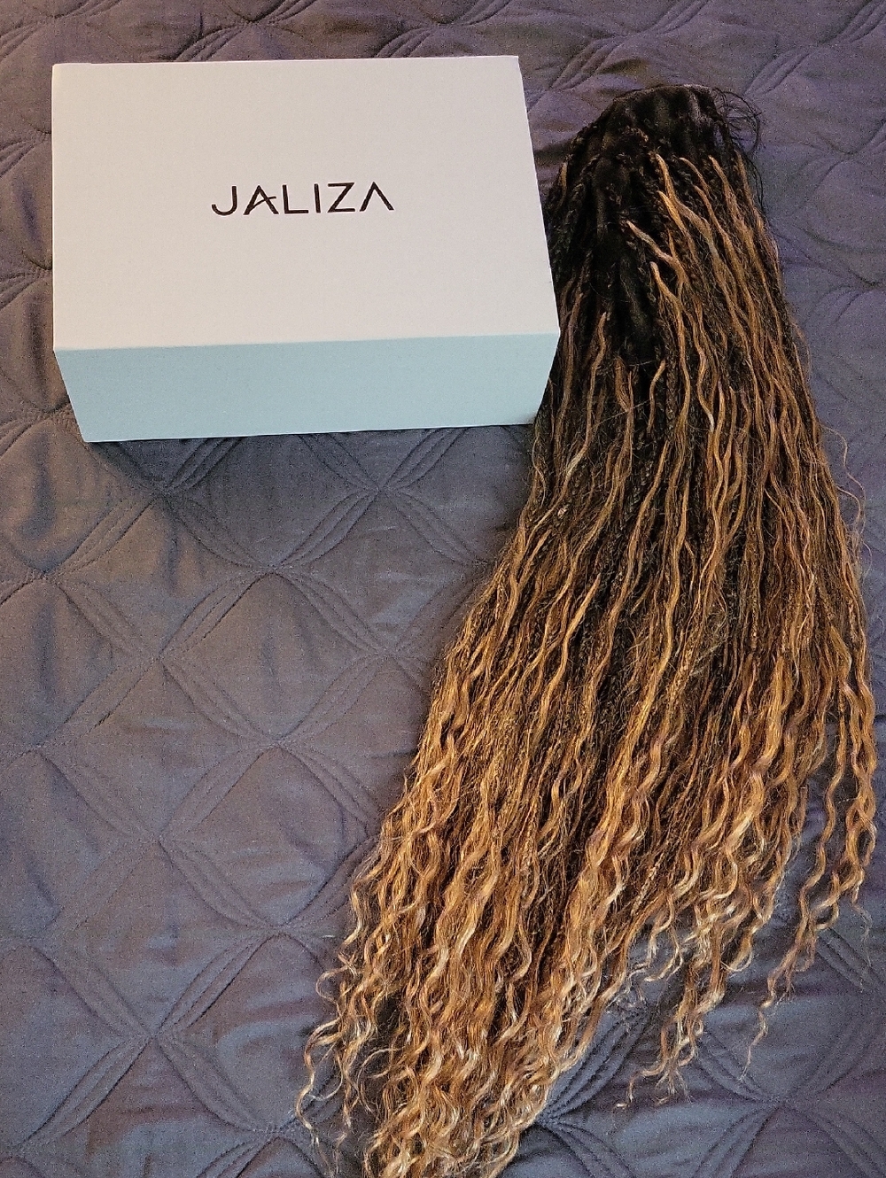 JALIZA BRAND Box Braid N Loose Wave Lace Front Wig 1b 30 24in Baby Hairs (Used)